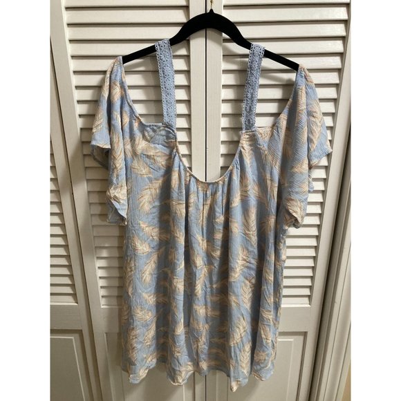 Torrid Plus Size Feather Pattern Blue & Tan Gauze Cold Shoulder Top Size 4X - Picture 2 of 7